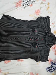 4 black and white tops