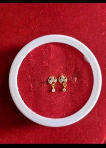 New 18crt Real gold earrings