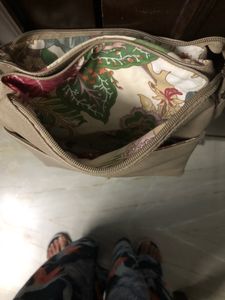 Sling Bag With Lot Of Space And Pocket
