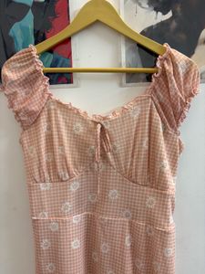 NEW Cute Peach Gingham Floral Dress