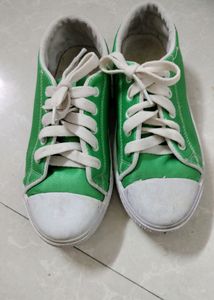 Sports Shoes With Lace
