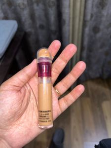 Maybelline Age Rewind Concealer - caramel