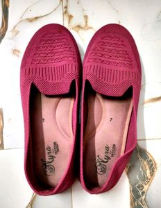 Comfortable Pink Knit Flats