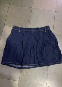 Y2K demin Mini skirt 🤍🔗