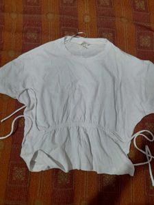 H&m cute White Peplum Tie-Up Top