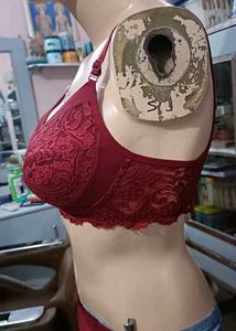 Lace Bra &amp; Panty Set