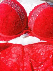 Lace Bra &amp; Panty Set
