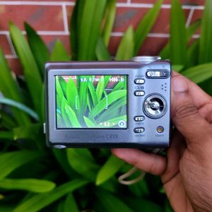 KODAK EASYSHARE C813 Digital Camera