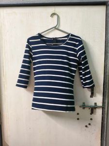 Striped Navy Blue 3/4 Sleeve Top