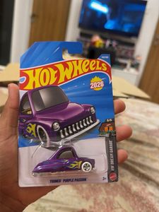 Hot Wheels Tooned Purple Passion
