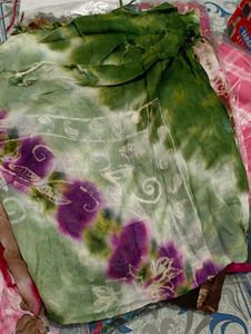 Vibrant Floral Print Dupatta