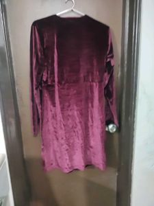 Tokyo talkies M Size Burgundy Velvet..