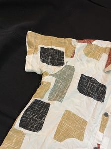 Abstract Print Short Sleeve Shirt