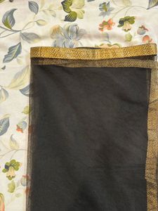 Elegant Black Net Dupatta with Golden Border