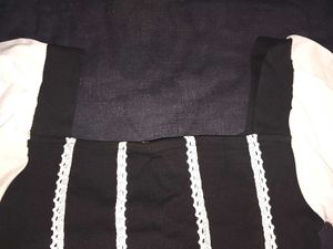 Black &amp; White Puff Sleeve crop top