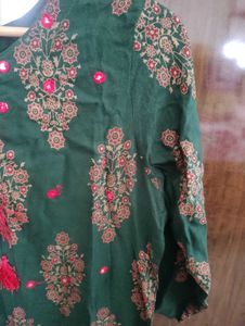Beautiful Emerald Green Kurta