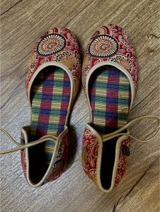 Trendy Pretty Sandals Flats Shoes