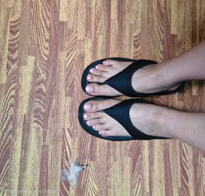 Black Flip Flop Sandals
