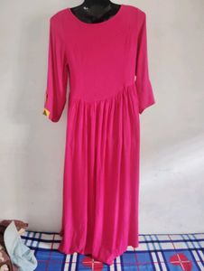Elegant Pink Anarkali Kurta with Floral Embroidery