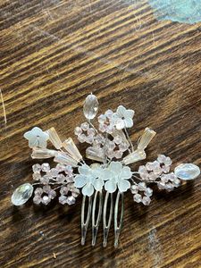 Elegant Beaded Hair Comb