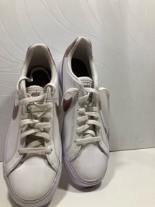 Nike Court Royale AC Women's Shoes ORIGINAL 💯 💯