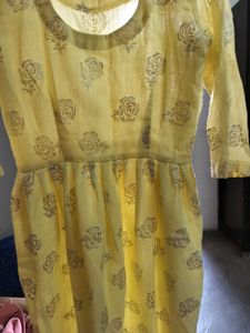 Elegant Yellow Printed Kurta