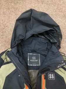 Kolon Sport Outdoor Adventure Jacket