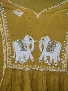 Stylish Yellow Kurta with Elephant Embroidery