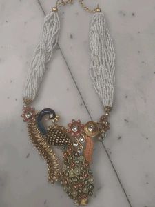 Elegant Peacock Design Necklace