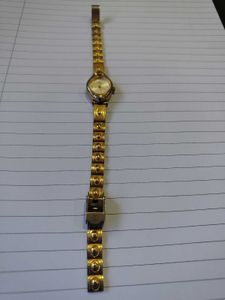 Elegant Gold Tone Women's Watch