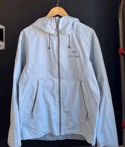 Arcteryx Beta LT Jacket