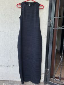 Chic Black Textured Midi Dress