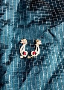Necklace from women