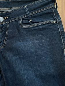 Levi’s Dark blue Capri/Bermuda