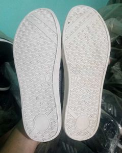 NEW NO USED CASUAL SHOES FOR MEN &amp; WOMAN'S