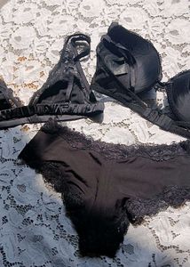 Black Lace Bra and Panty Set