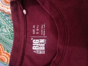 Maroon Graphic Print T-Shirt