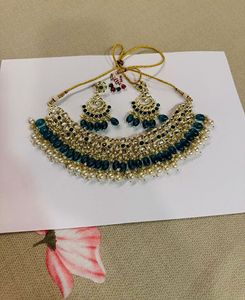 Set of 3- Heavy Emerald Choker Necklace