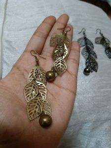 Combo Leaf Design Earings
