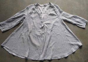 Chic Gingham Tunic Top