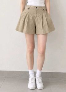 Stylish Beige Pleated Shorts