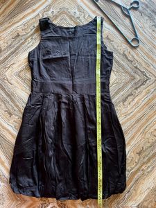 Womens’ Casual Black Balloon Dress From Thailand🖤