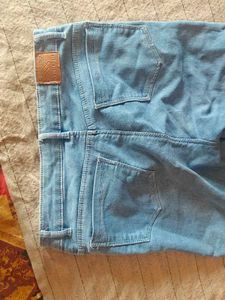 baggy straight fit blue jeans
