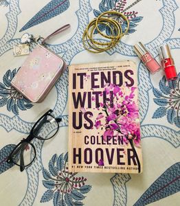 It Ends With Us by Colleen Hoover