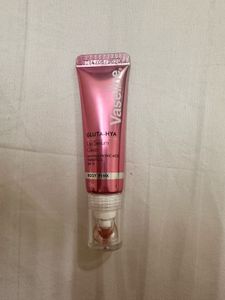 Vaseline lip serum