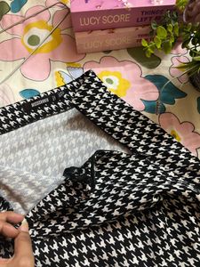 Houndstooth Mini Skirt with Slits