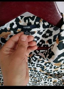 Leopard Print Long Sleeve Top