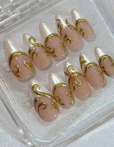Pearl &amp; Gold Press-On Nails
