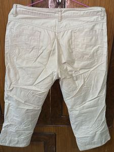 Capri Pants