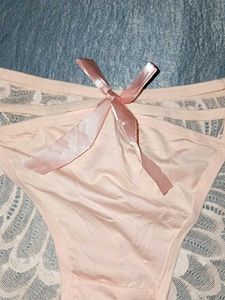 Lace Trim Briefs with Bow Detail